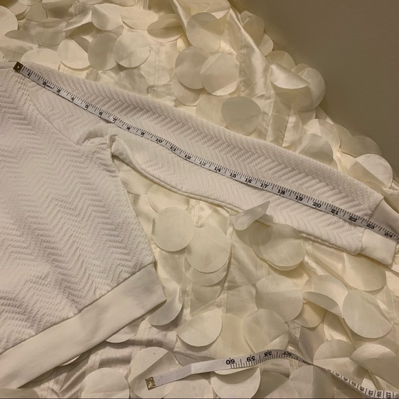 NEW Forever 21 Chevron cream crop sweater SIZE M NWT - Picture 10 of 10